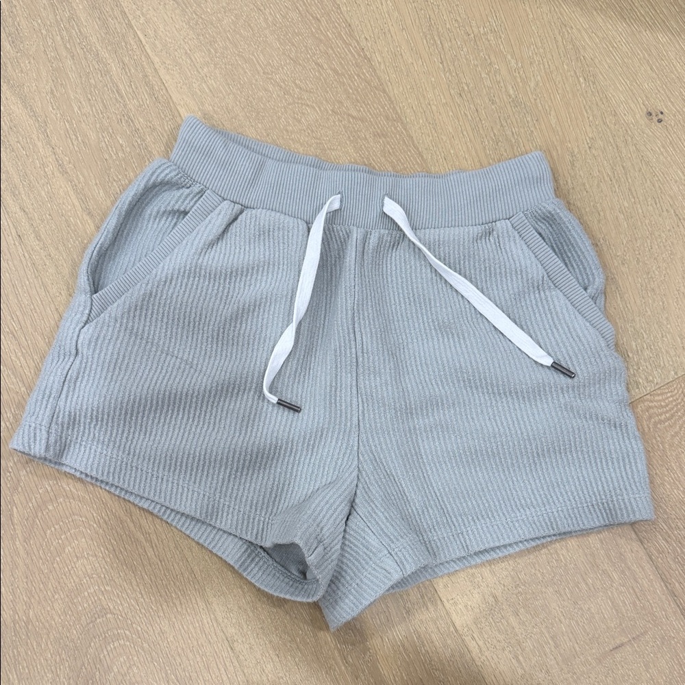 Aerie Light Gray Ribbed Athletic Shorts